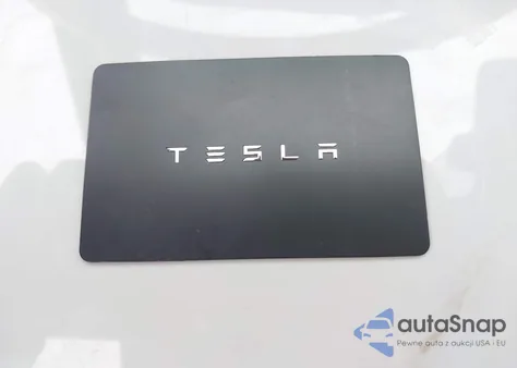 2019 Tesla Model 3 из США, поврежденный, VIN 5YJ3E1EA7KF447063